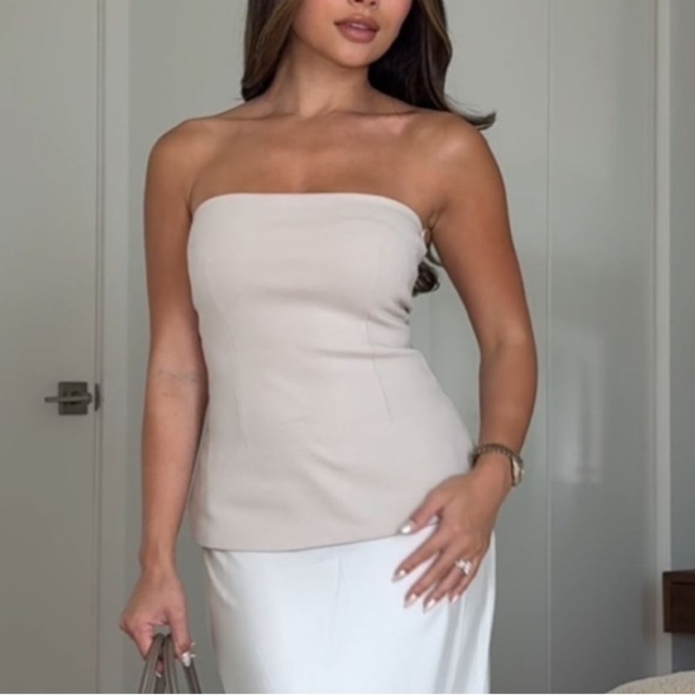 NWT Zara Strapless Peplum Top